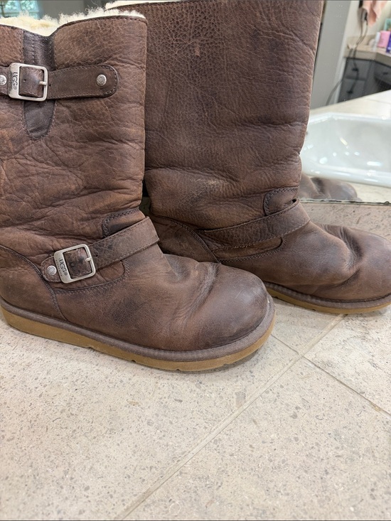 UGG Shoes - UGG Brown Leather Winter Boot